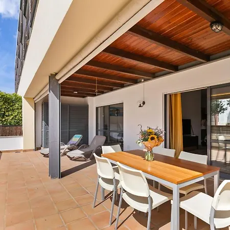Marina Park Apartment *