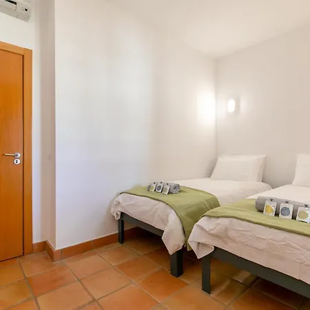 Marina Park Apartment